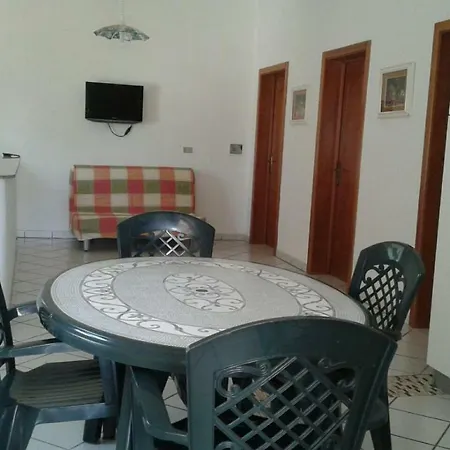 Marmo Pizzo (Salento)